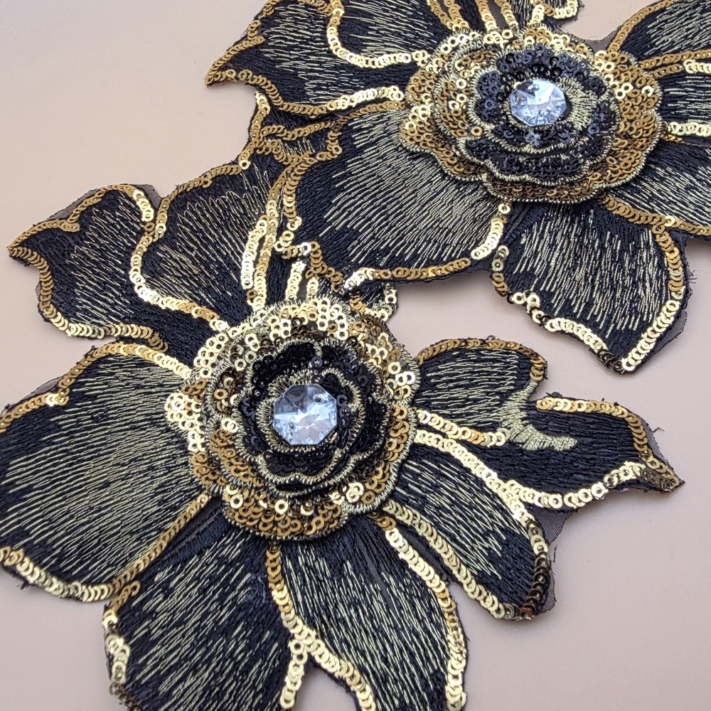 Set of 2 Matching 3d, Vintage Floral Appliques